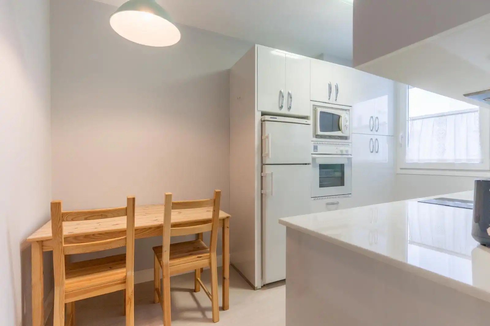 Cocina de Piso de alquiler en  Madrid Capital