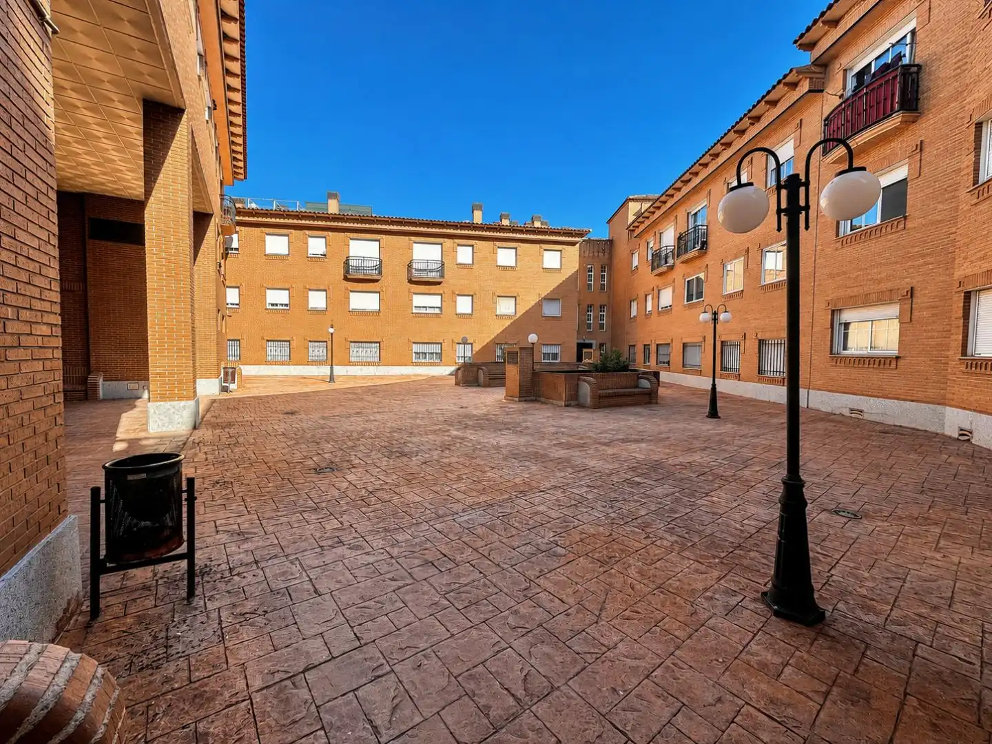 Flat for sale in Avenida San Francisco, 15, Cobeja Exterior view of Flat for sale in Cobeja with Air Conditioner, Heating and Storage room