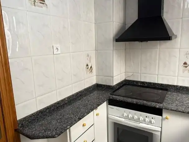 Pis de lloguer a Carrer de les Acàcies, 35, Barrio de Benicalap