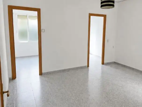 Pis de lloguer a Carrer de les Acàcies, 35, Barrio de Benicalap