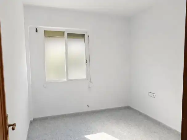 Pis de lloguer a Carrer de les Acàcies, 35, Barrio de Benicalap