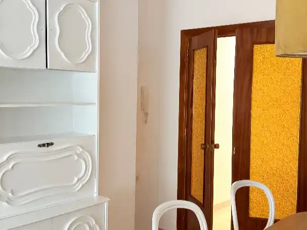 Wohnung zur Miete in Plaza Curtidores, 5, San Bartolomé - Millán de Priego Wohnung zur Miete in Jaén Capital mit Balkon
