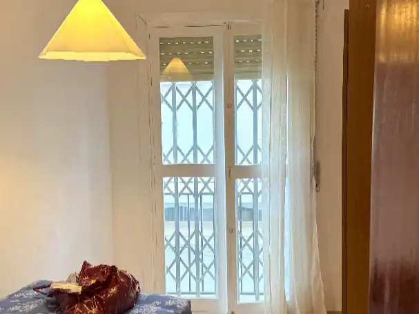 Wohnung zur Miete in Plaza Curtidores, 5, San Bartolomé - Millán de Priego Terrasse von Wohnung zur Miete in Jaén Capital mit Balkon