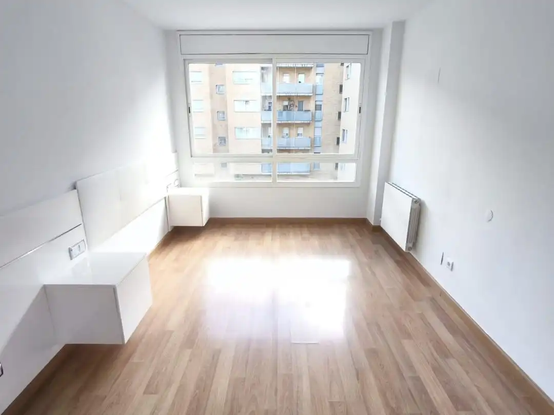 Sala d'estar de Pis en venda en Molins de Rei amb Aire condicionat i Balcó
