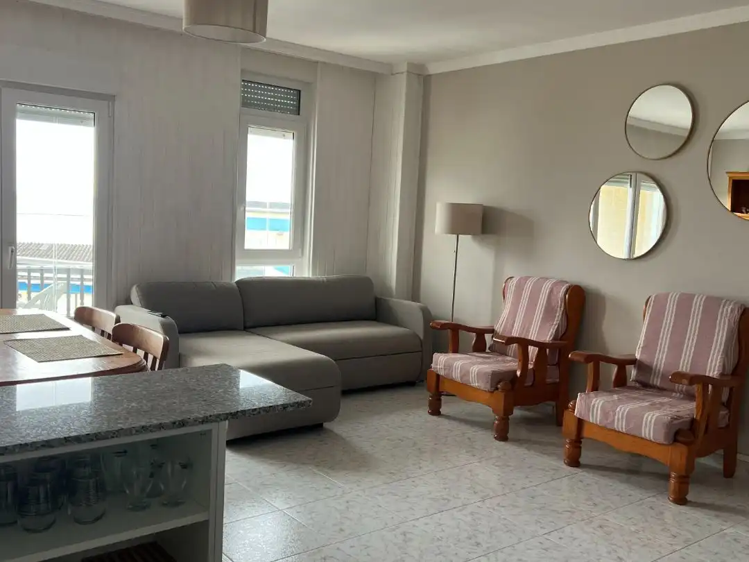 Living room of Flat for rent in Barreiros  with Terrace, Furnished and Community parking