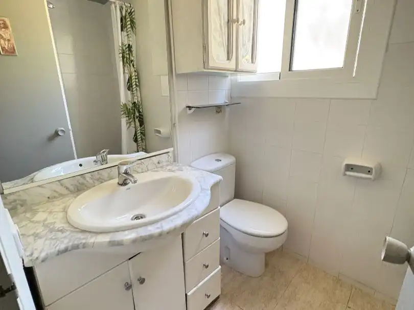 Wohnung zum Verkauf in Carrer Manresa, 19, Collbató Badezimmer von Wohnung zum Verkauf in Collbató mit Heizung, Privatgarten und Terrasse
