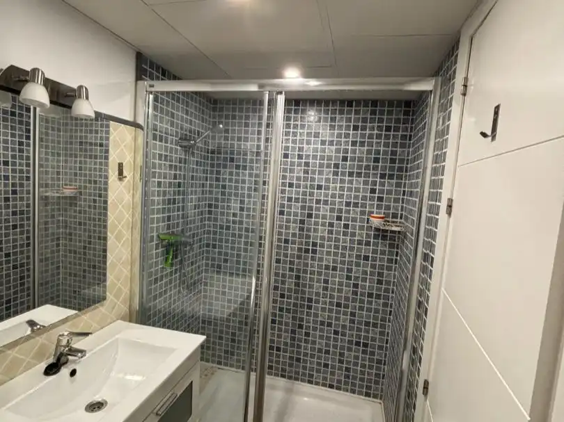 Room in Calle Tableron, 1, San Ildefonso - Catedral Room in Calle Tableron, 1, San Ildefonso - Catedral