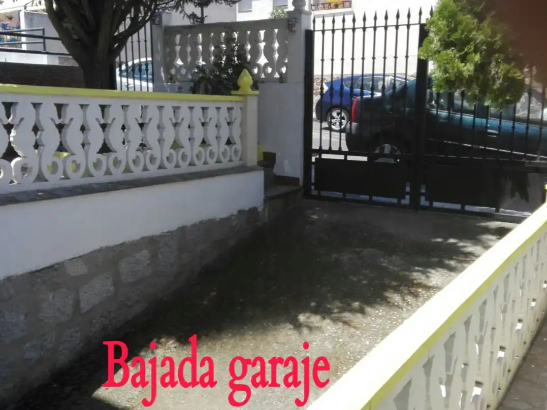 Jardín de Casa adosada en venta en Olías del Rey con Aire acondicionado, Terraza y Balcón