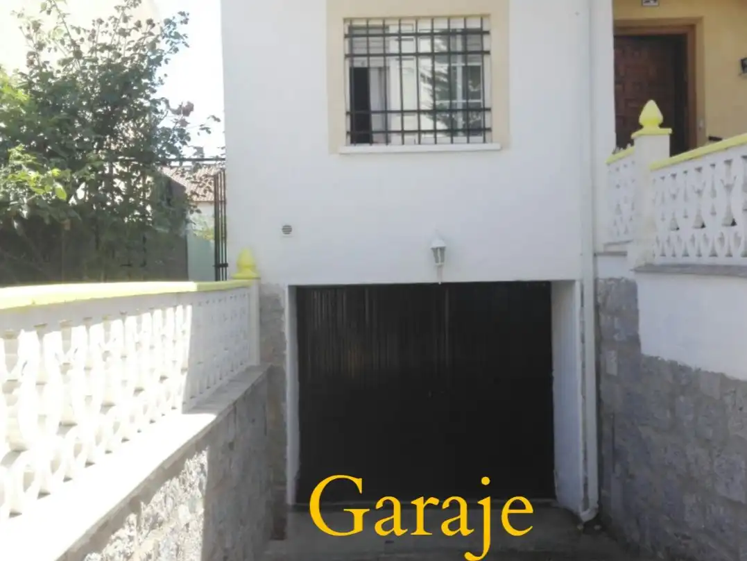 Jardín de Casa adosada en venta en Olías del Rey con Aire acondicionado, Terraza y Balcón
