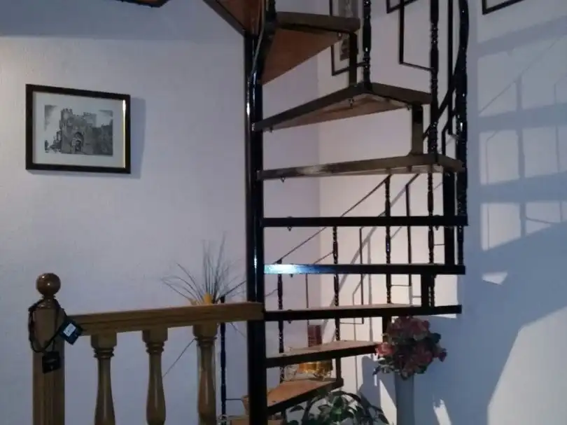 Casa adosada en venta en Olías del Rey con Aire acondicionado, Terraza y Balcón