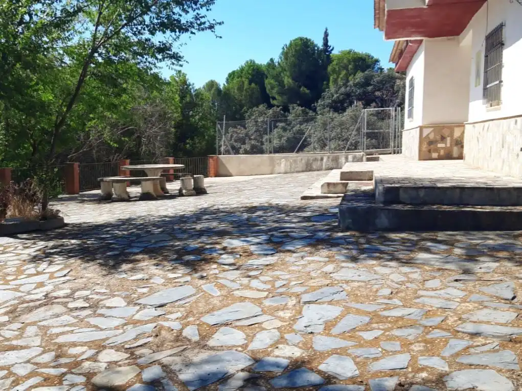 Wohnung zum Verkauf in Andújar Terrasse von Wohnung zum Verkauf in Andújar mit Terrasse, Abstellraum und Schwimmbad