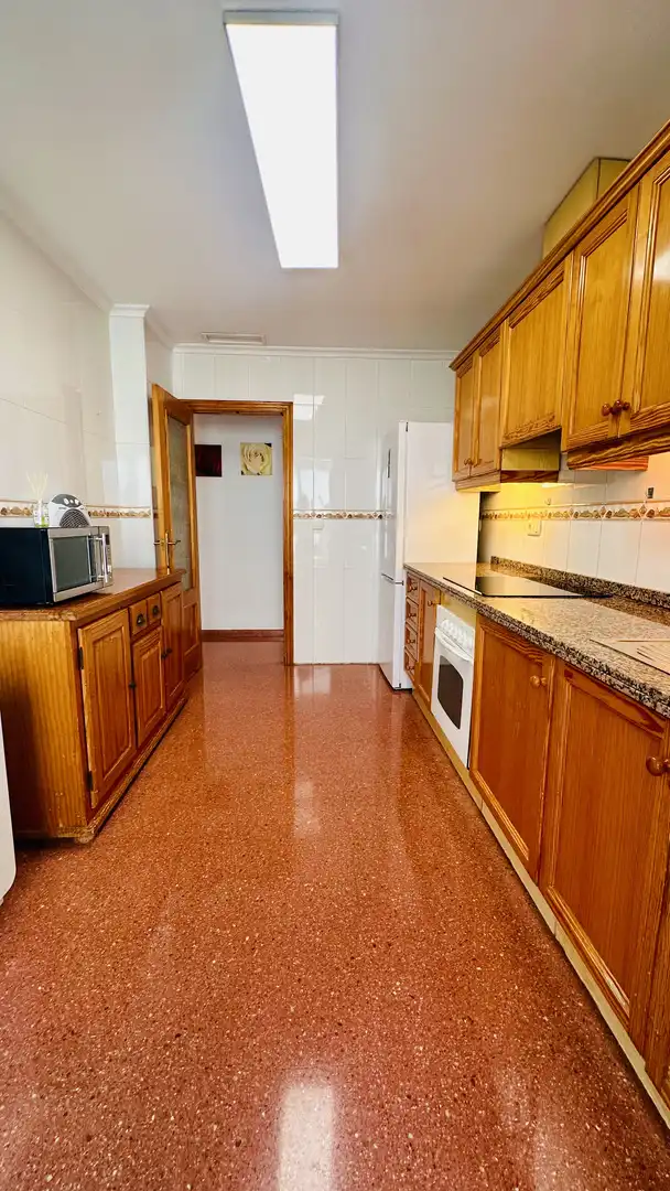 Piso de alquiler en Carrer Antonio Mora Ferrández, 45, Altabix Cocina de Piso de alquiler en Elche / Elx