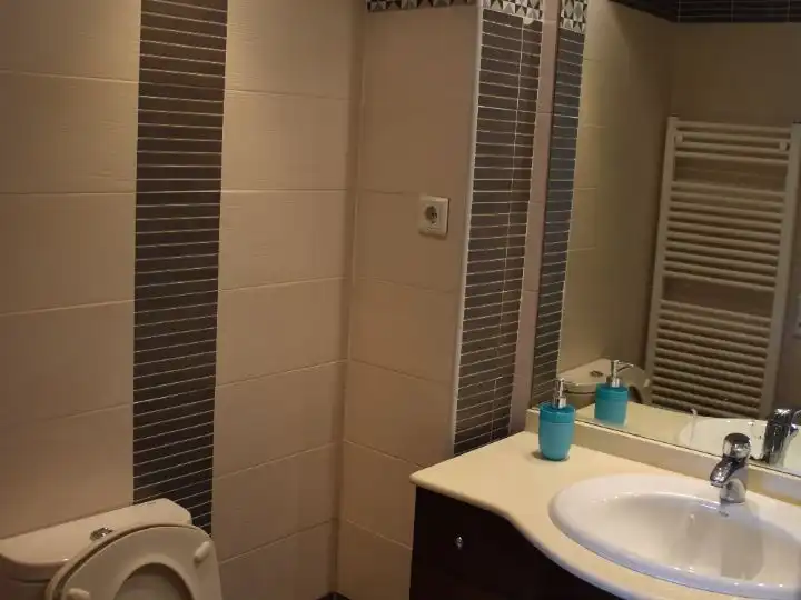 Flat for rent in Calle de la Duquesa de Villahermosa, 13, Ciudad Jardín - Parque Roma Flat for rent in Calle de la Duquesa de Villahermosa, 13, Ciudad Jardín - Parque Roma