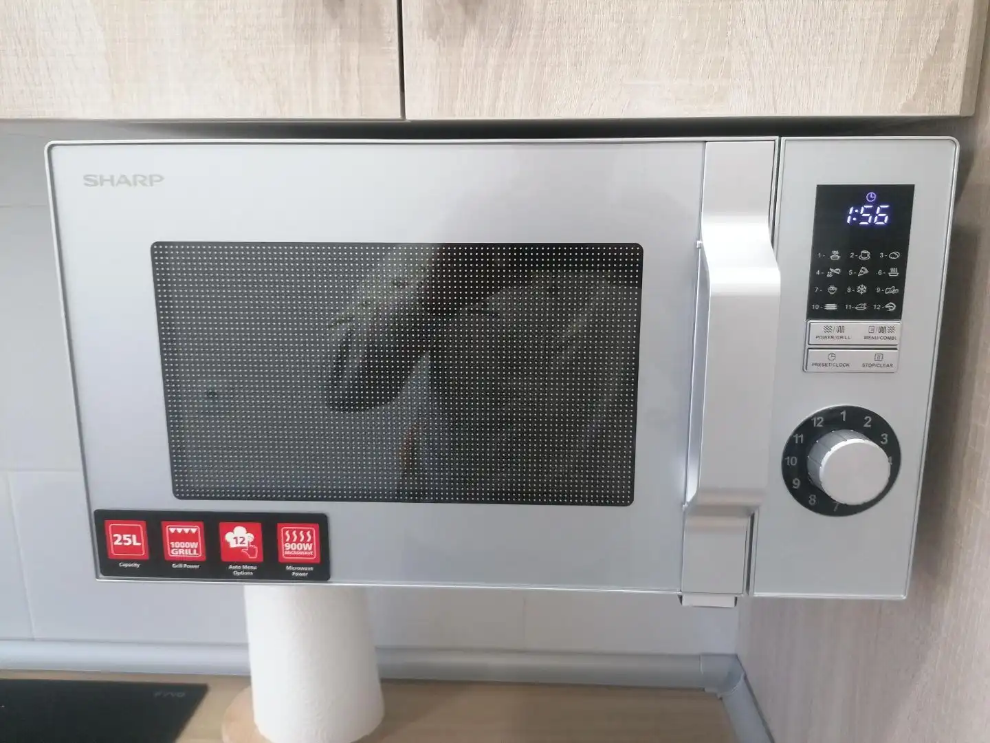 Flat for rent in Avenida Juan Pereda Pila, Pardaleras Kitchen of Flat for rent in Badajoz with Air Conditioner, Heating and Terrace