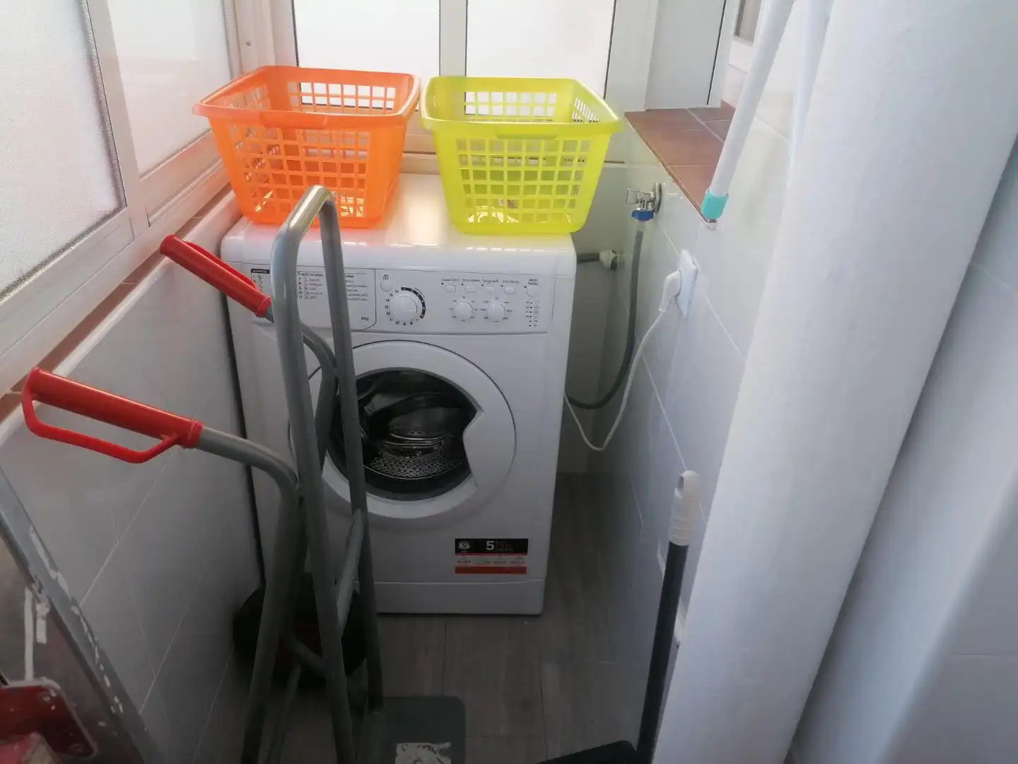 Flat for rent in Avenida Juan Pereda Pila, Pardaleras Flat for rent in Badajoz with Air Conditioner, Heating and Terrace
