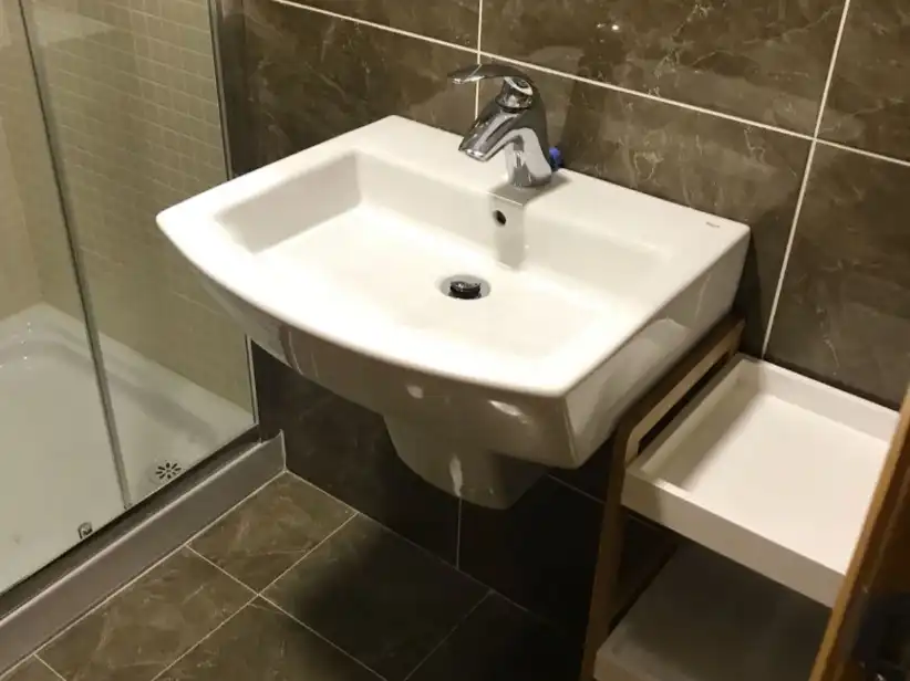 Badezimmer von Wohnung zur Miete in Ourense Capital 