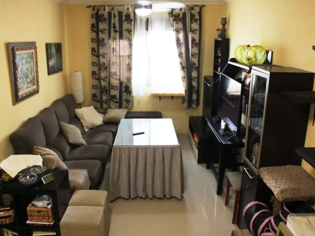 Living room of Flat for sale in Alcalá de Guadaira  with Air Conditioner, Heating and Storage room