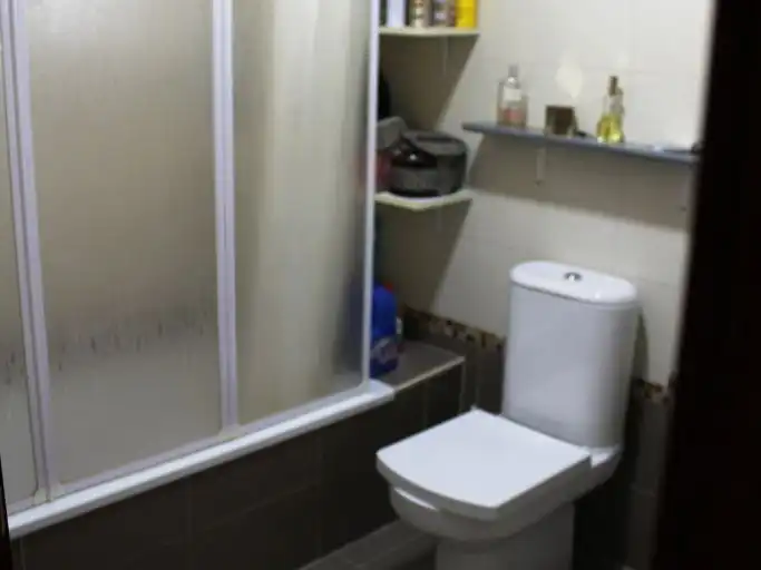 Bathroom of Flat for sale in Alcalá de Guadaira  with Air Conditioner, Heating and Storage room