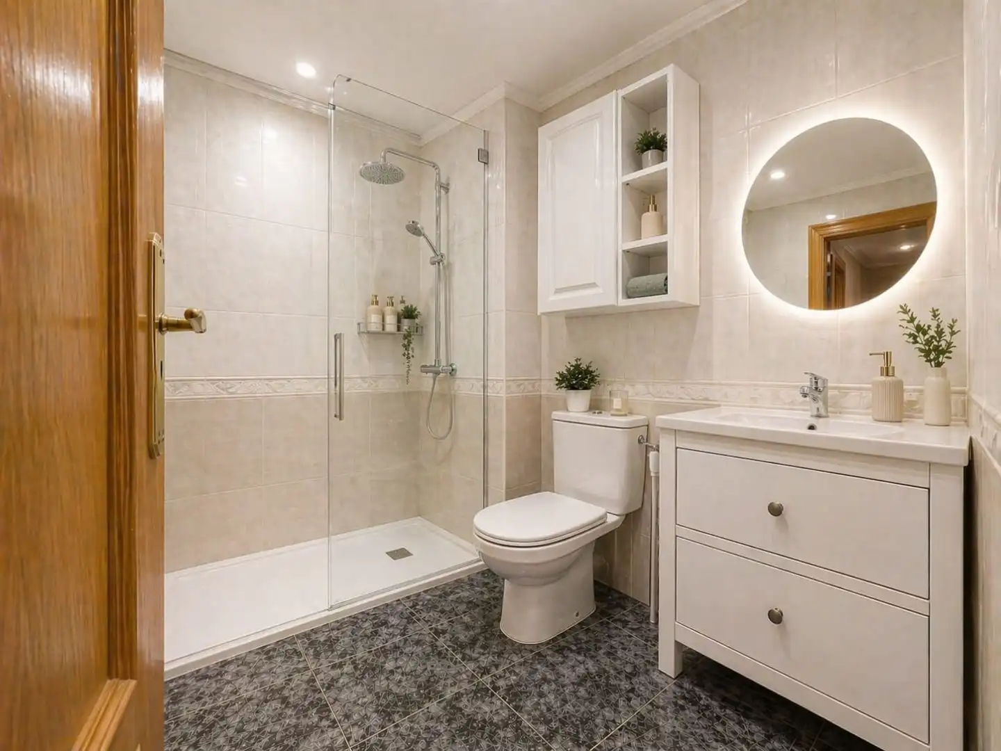 Flat for sale in Avinguda Riera de Sant Cugat, 38, Font Pudenta Bathroom of Flat for sale in Montcada i Reixac with Balcony