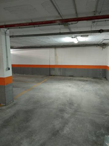 Garaje en Alquiler en Calle Huenes, 24 en Monachil pueblo