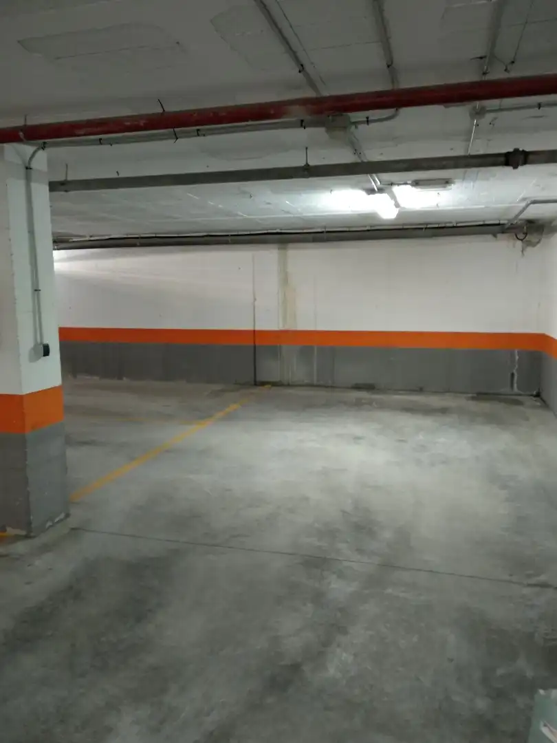 Garaje de alquiler en Calle Huenes, 24, Monachil pueblo Parking de Garaje de alquiler en Monachil
