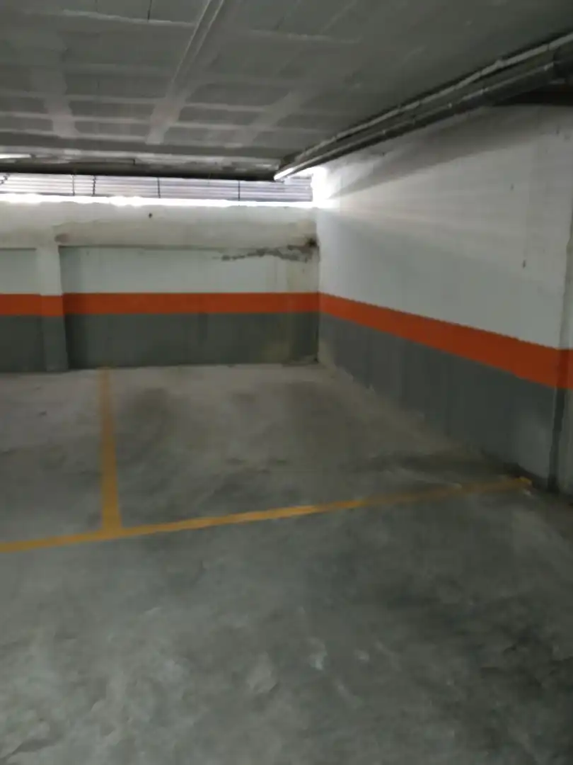 Garaje de alquiler en Calle Huenes, 24, Monachil pueblo Parking de Garaje de alquiler en Monachil