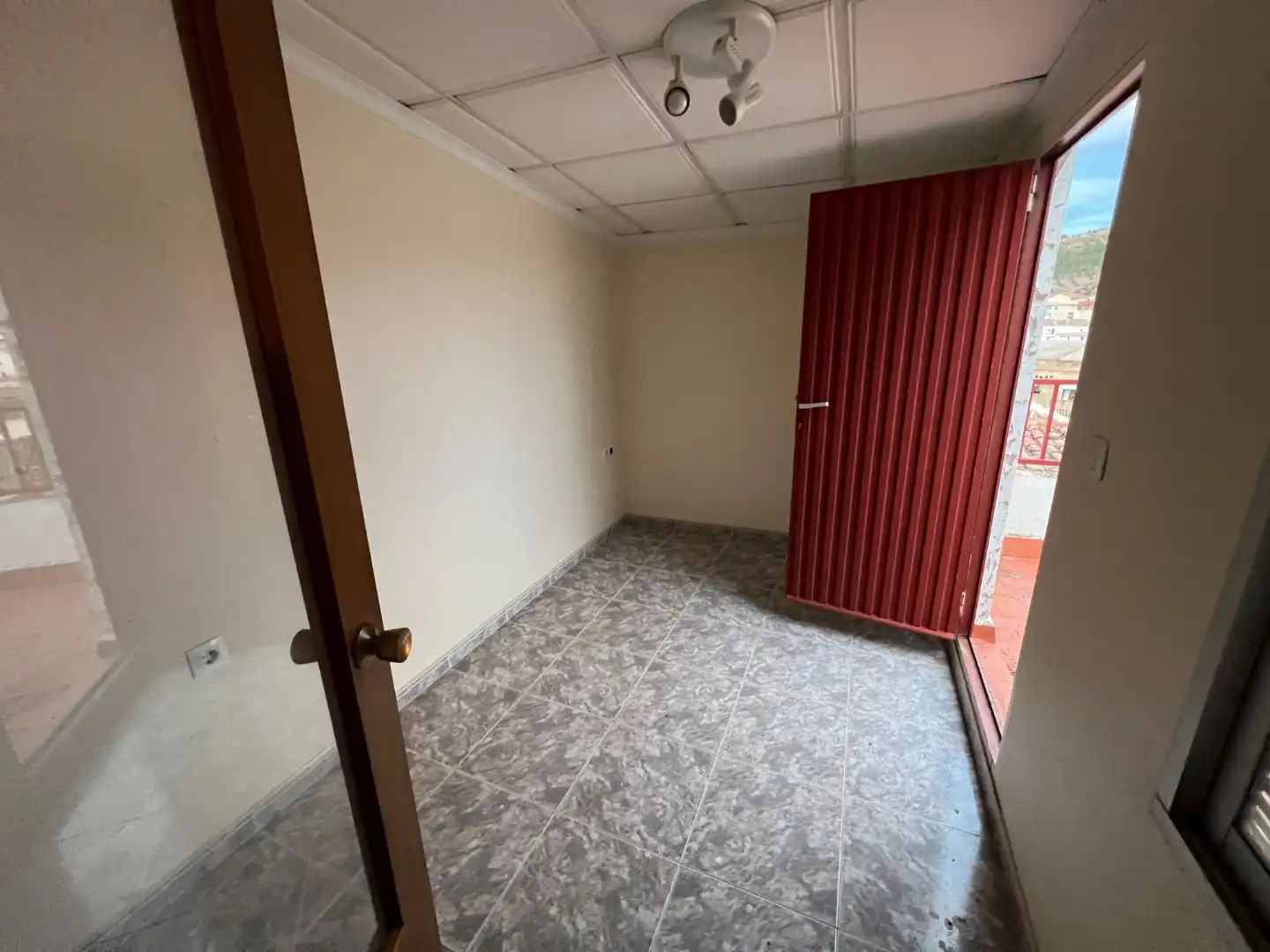 Piso en venta en Calle Calvario, 21, Elche de la Sierra Piso en venta en Elche de la Sierra con Terraza y Trastero