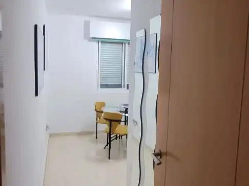 Wohnung zum Verkauf in Málaga Capital mit Klimaanlage und Terrasse