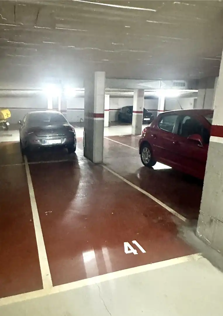 Garage zur Miete in Carrer de Santa Rosa, 41, Sant Celoni Parkplatz von Garage zur Miete in Sant Celoni
