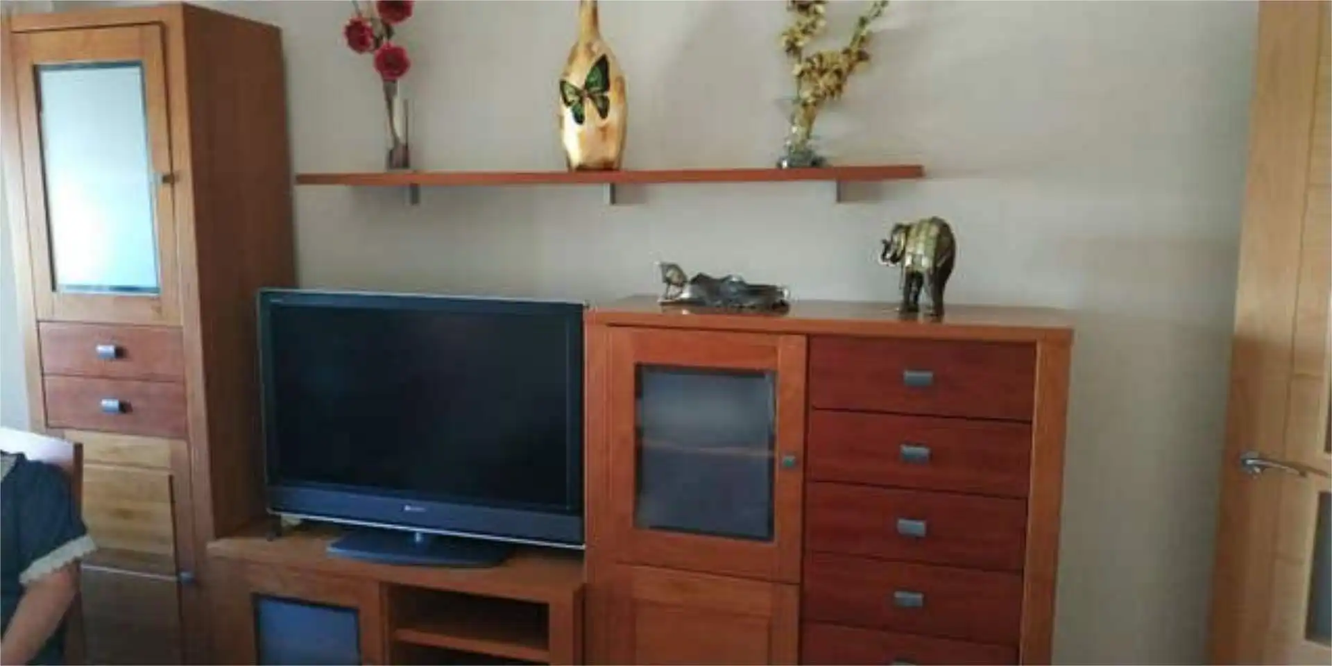 Piso de alquiler en El Plantinar – Avda. La Paz - El Juncal Piso de alquiler en El Plantinar – Avda. La Paz - El Juncal