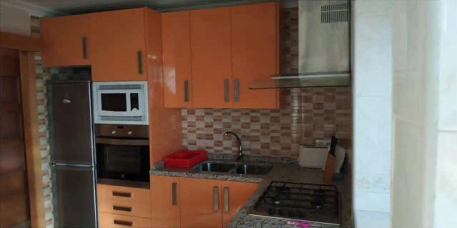 Piso de alquiler en El Plantinar – Avda. La Paz - El Juncal Piso de alquiler en El Plantinar – Avda. La Paz - El Juncal