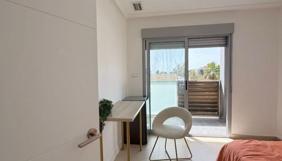 Apartments for sale in Calle Campoamor, 13, Puerto Deportivo, Torrevieja - image 1 Photo 1 of Apartments for sale in Calle Campoamor, 13, Puerto Deportivo, Torrevieja