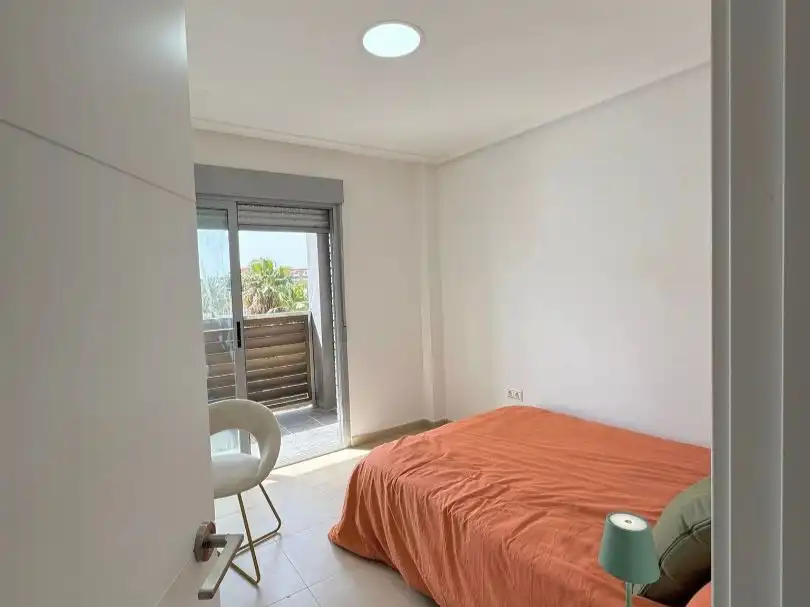 Apartments for sale in Calle Campoamor, 13, Puerto Deportivo Bedroom of Apartments for sale in Torrevieja with Terrace and Balcony