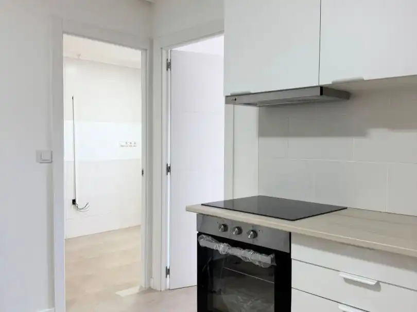 Apartments for sale in Calle Campoamor, 13, Puerto Deportivo Kitchen of Apartments for sale in Torrevieja with Terrace and Balcony