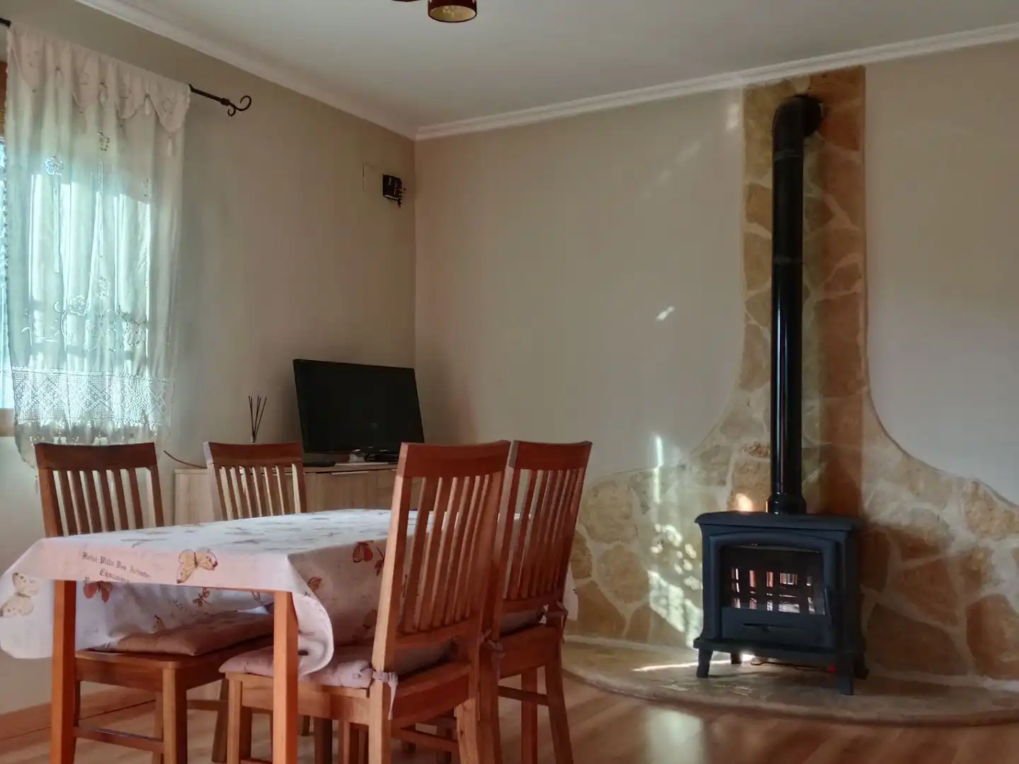 Casa o chalet en venta en Career la Mola, 2, Gilet Comedor de Casa o chalet en venta en Gilet con Piscina