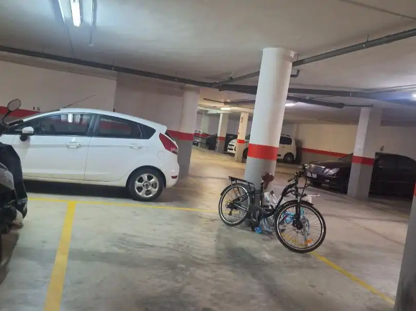Parking de Piso en venta en Teulada con Terraza, Trastero y Amueblado