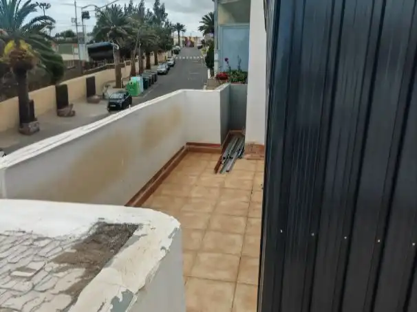Piso en venta en Calle Bravo Murillo, 22, El Goro - Ojos de Garza Terraza de Piso en venta en Telde con Terraza, Trastero y Amueblado