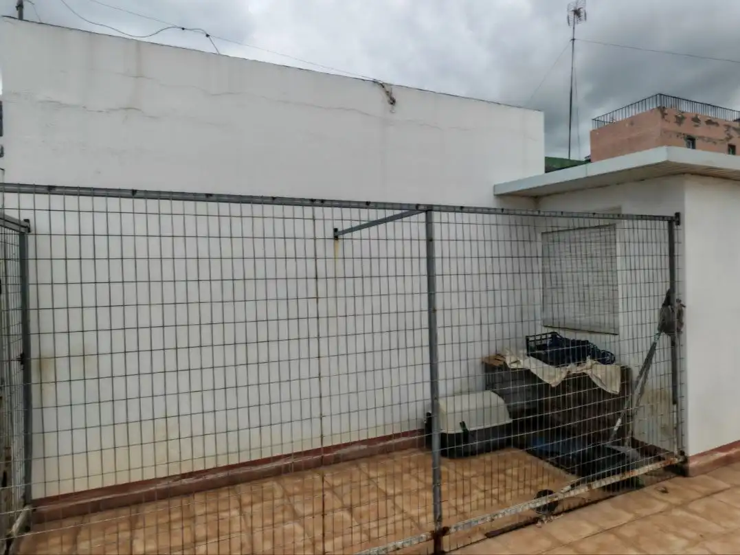 Piso en venta en Calle Bravo Murillo, 22, El Goro - Ojos de Garza Jardín de Piso en venta en Telde con Terraza, Trastero y Amueblado