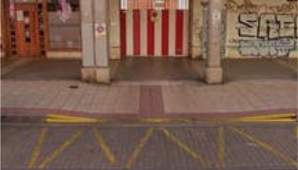 Garaje de alquiler en La Farola, Valladolid Capital - imagen 1 Foto 1 de Garaje de alquiler en La Farola, Valladolid Capital