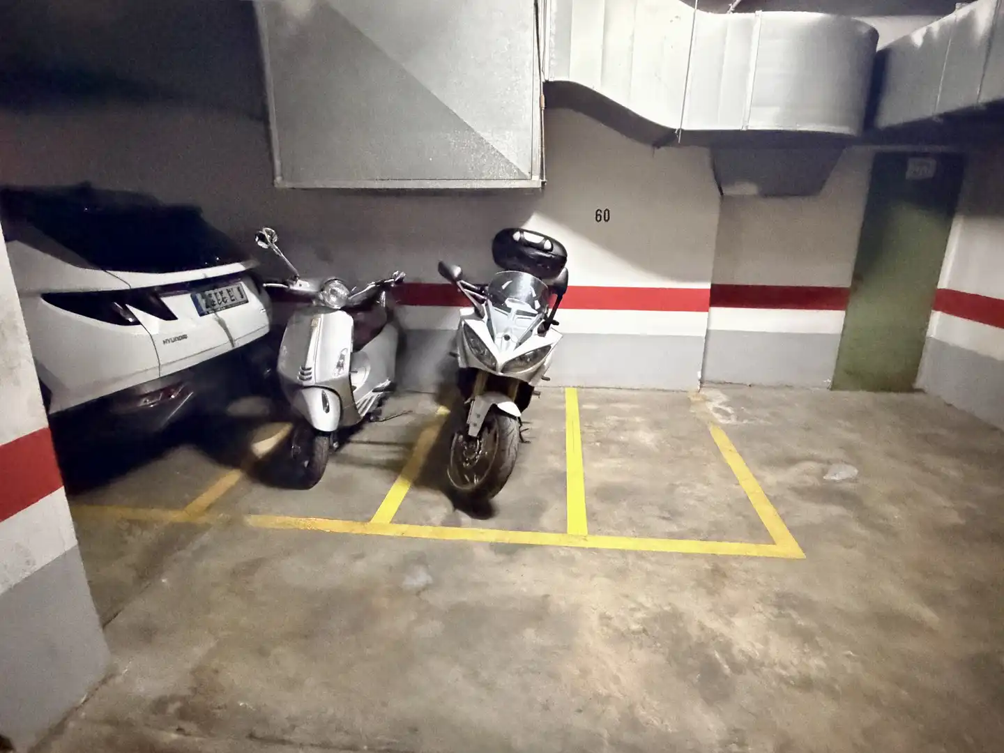 Garage zur Miete in Calle del Doctor Julián Sanz Ibáñez, 41, La Bozada – Parque Delicias Parkplatz von Garage zur Miete in Zaragoza