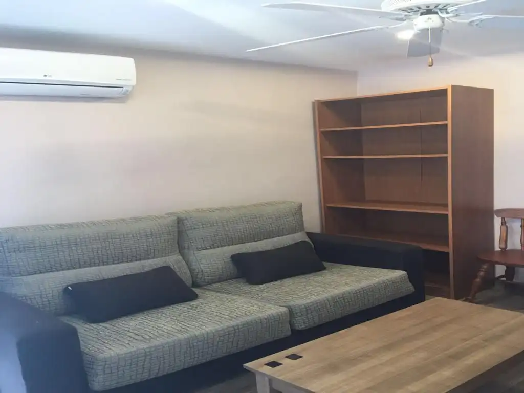 Flat for sale in Avenida del Mediterráneo, 31, Playa Levante Living room of Flat for sale in Benidorm with Air Conditioner, Terrace and Swimming Pool