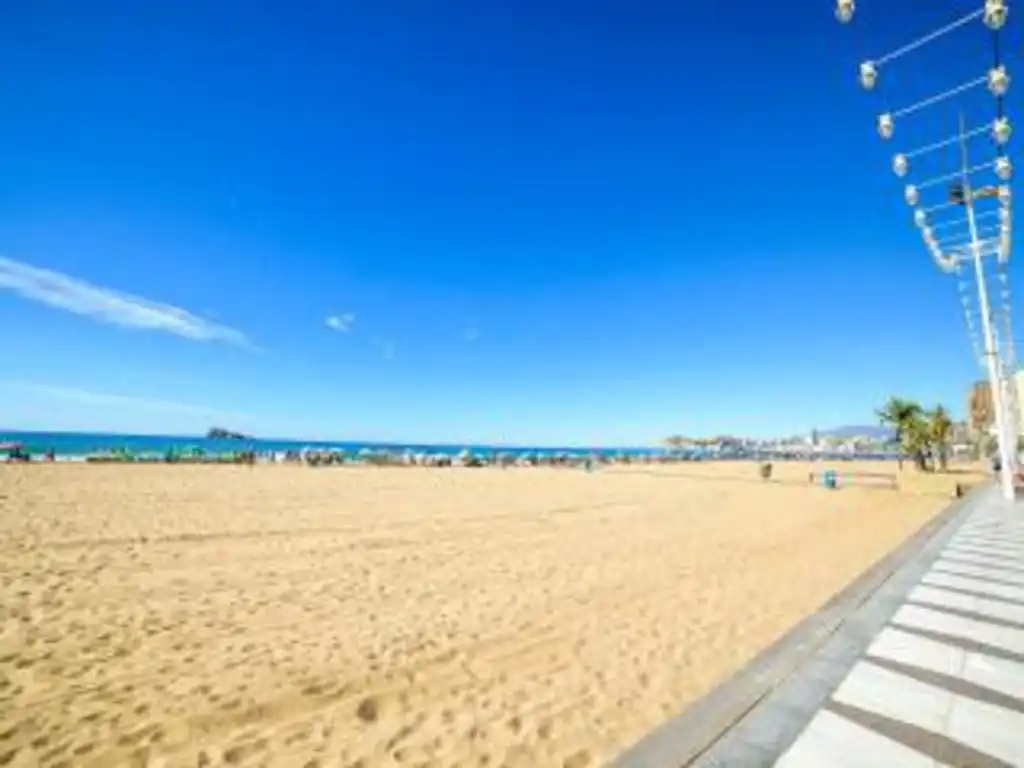 Flat for sale in Avenida del Mediterráneo, 31, Playa Levante Exterior view of Flat for sale in Benidorm with Air Conditioner, Terrace and Swimming Pool