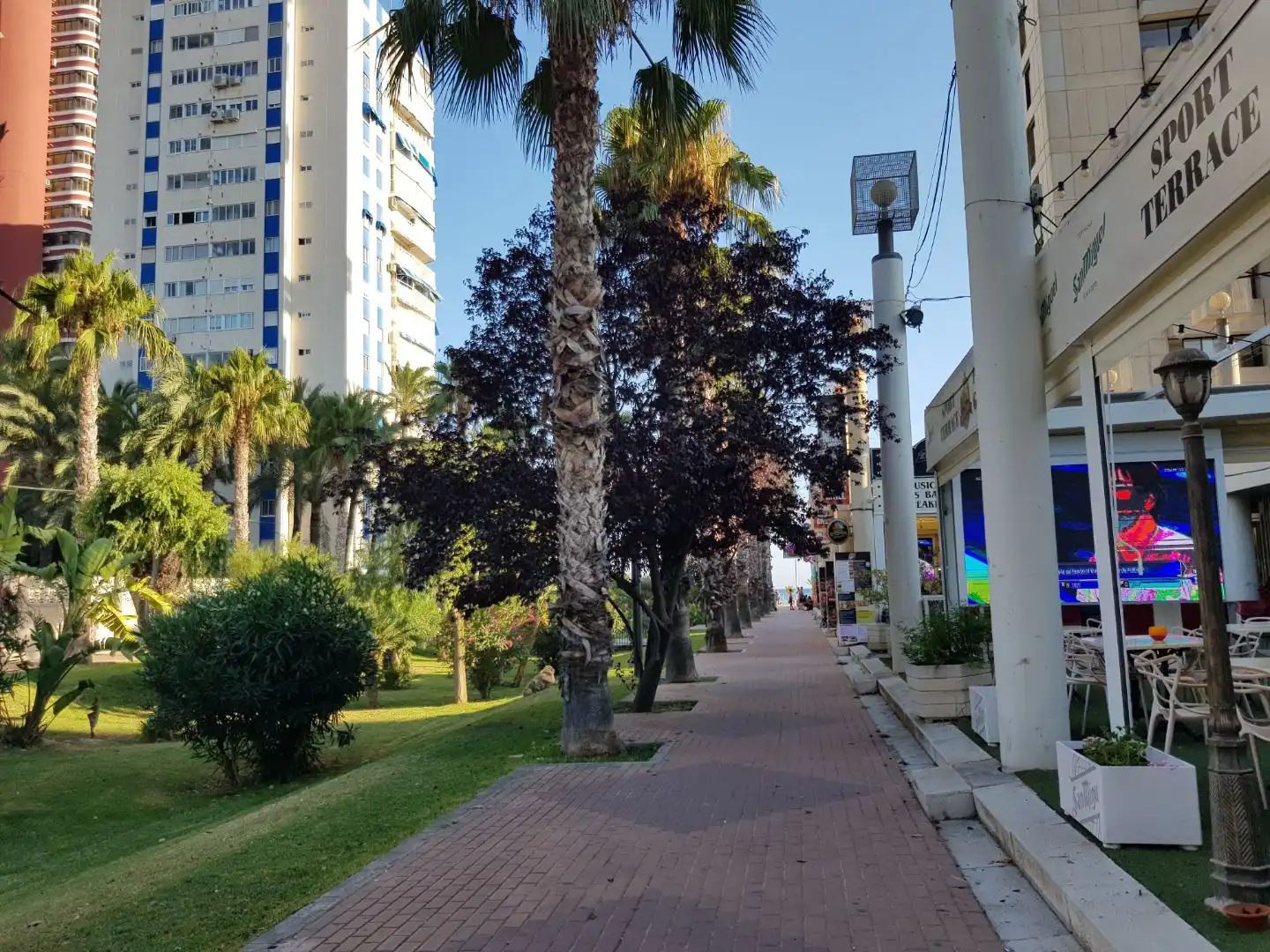 Flat for sale in Avenida del Mediterráneo, 31, Playa Levante Exterior view of Flat for sale in Benidorm with Air Conditioner, Terrace and Swimming Pool