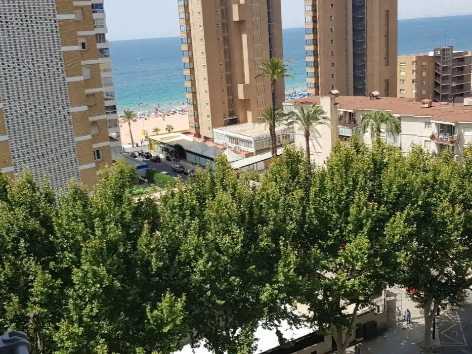 Flat for sale in Avenida del Mediterráneo, 31, Playa Levante Exterior view of Flat for sale in Benidorm with Air Conditioner, Terrace and Swimming Pool