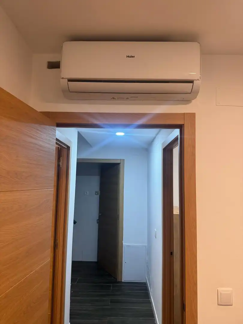 Zimmer in Calle Yarumal, 3, Pinar del Rey Zimmer in Calle Yarumal, 3, Pinar del Rey