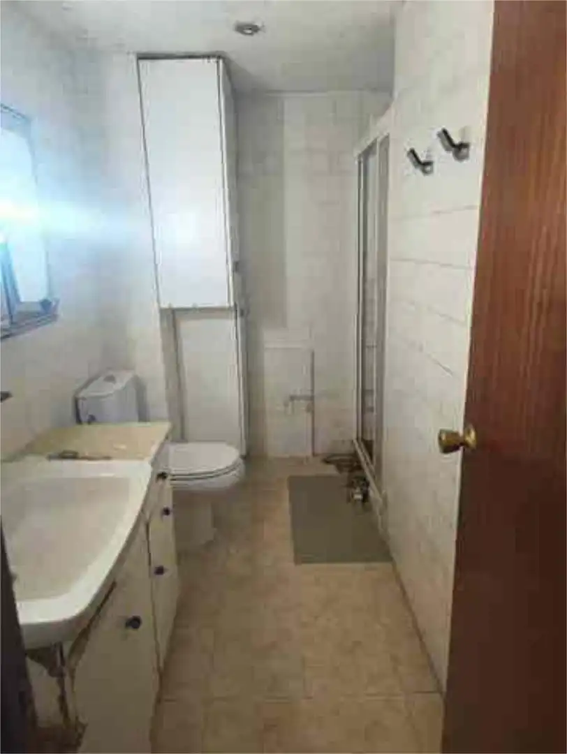 Piso en venta en Las Tiesas Baño de Piso en venta en Villena