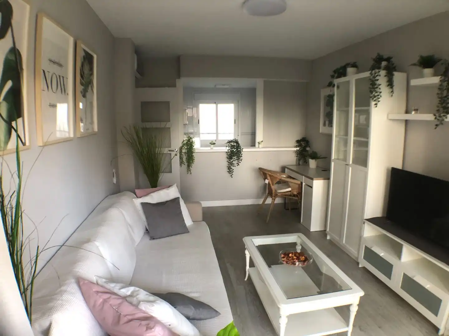 Apartments for rent in Plaza Torre Clara, 5, Aguadulce Sur Living room of Apartments for rent in Roquetas de Mar with Air Conditioner, Heating and Parquet flooring