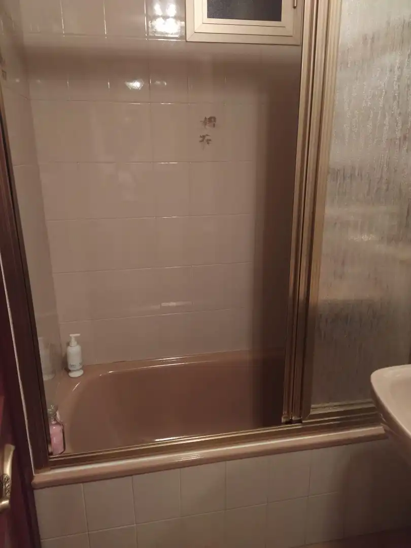 Flat for sale in Avenida Da Coruña, 238, A Piriganlla - Albeiros - Garabolos Bathroom of Flat for sale in Lugo Capital with Terrace and Balcony