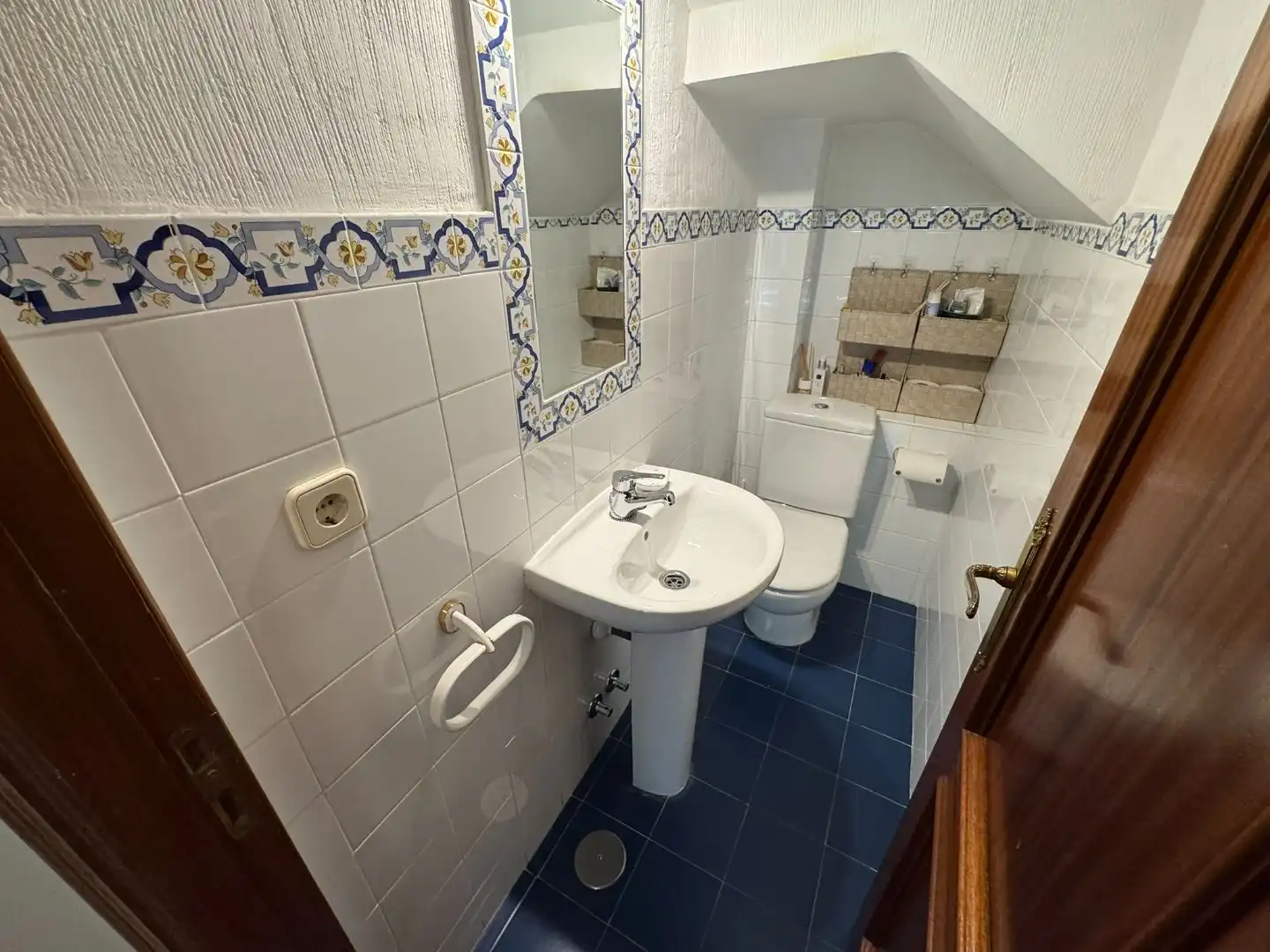 Wohnung zum Verkauf in Calle de Pérez Cidón, 18, Concepción Badezimmer von Wohnung zum Verkauf in Madrid mit Heizung, Privatgarten und Parkett