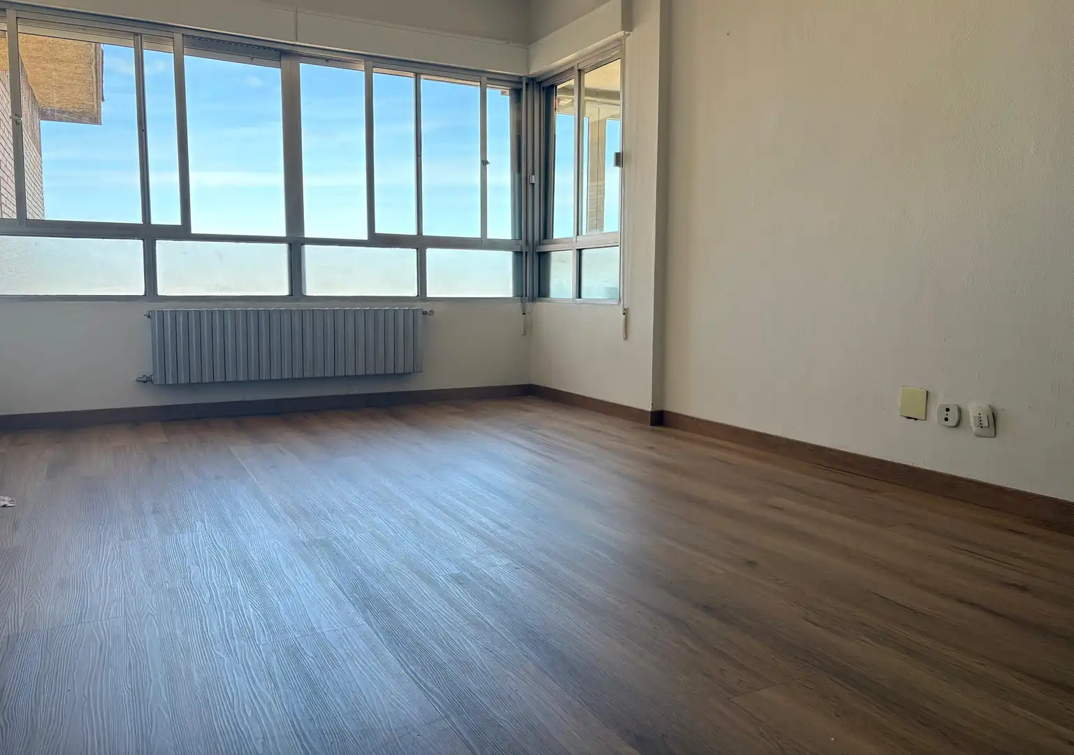Flat for sale in Avenida Portugal, 15, Avilés Bedroom of Flat for sale in Avilés with Balcony